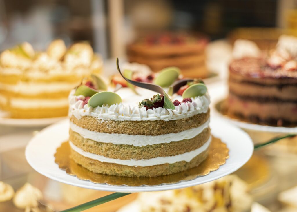 naked cake