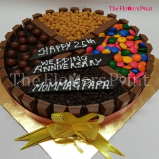 Kitkat Gems Cake Delivered in Mumbai