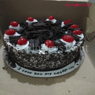 Blackforest Cake Delivered in Jamshedpur