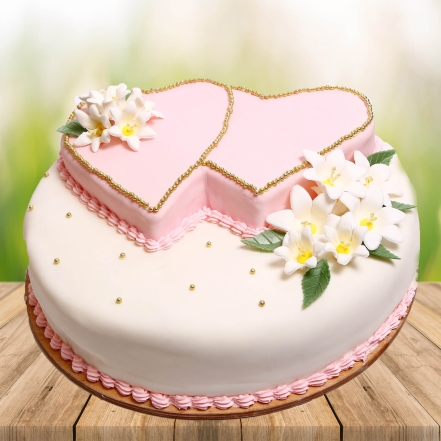 Decorative Strawberry Cake