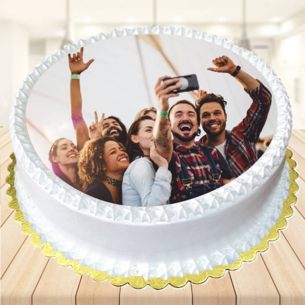 Best Friends Vanilla Photo Cake