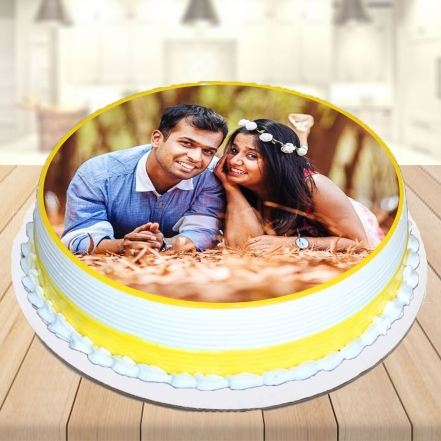 Lovely Couple Photo Cake