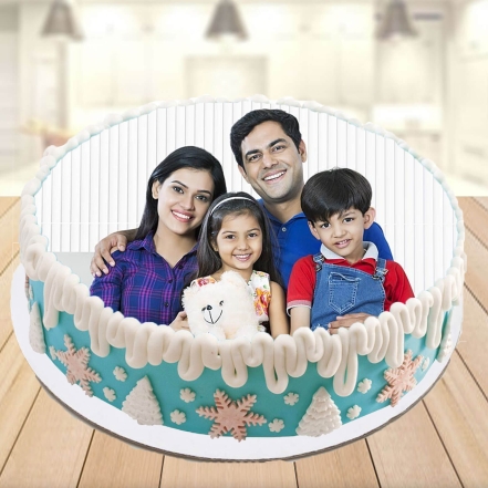 Vanilla Photo Cake For Sweet Family