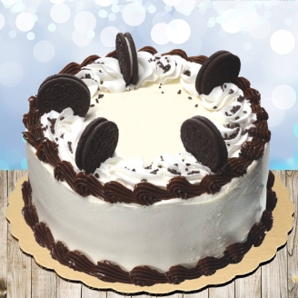 Oreo Vanilla Cake