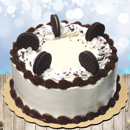 Oreo Vanilla Cake