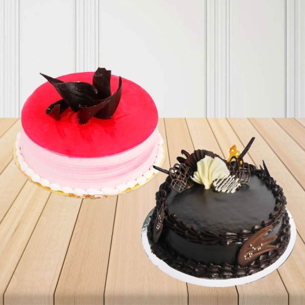 Strawberry and Chocolate Cakes