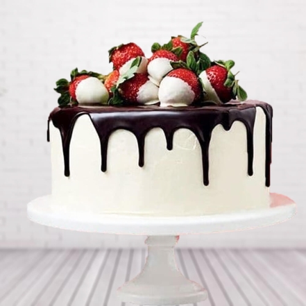 Chocolaty Strawberry Cake