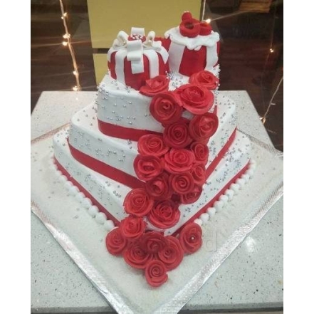 Special Red Roses Wedding 3 Tier Cake