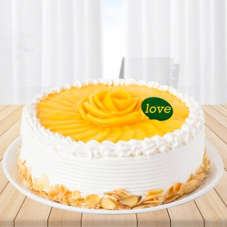 Lovely Pineapple With Vanilla Cake