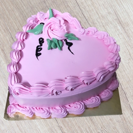  Strawberry Heart Shape Cake