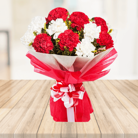 Bouquet of 12 Mix Red and White Carnations