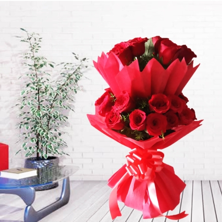 Beautiful Two Layer Roses Bouquet