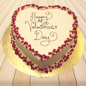 Delicious Heart Shape Butterscotch Cake