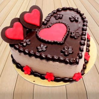 Delicious Heart Shape Chocolate Cake