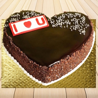 Lovely Heart Shape Chocolate Cake