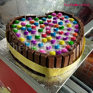 Kikat Gems Loaded Cake  delivered in Amritsar