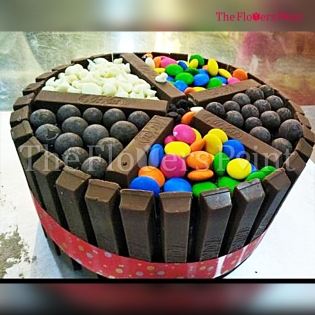 Kitkat Cake delivered in Vadodara