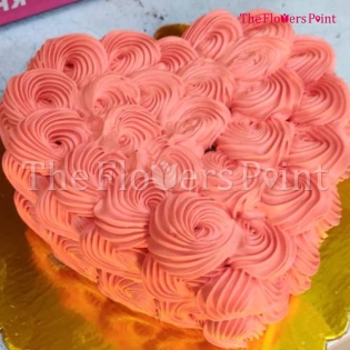 Strawberry cake delivered in Ambala